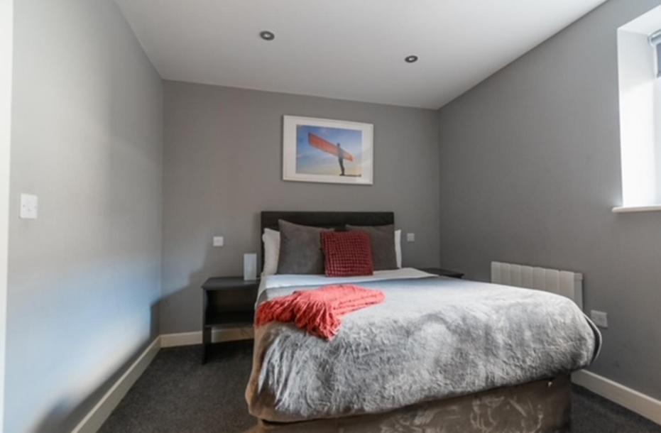 Two Bedroom Quayside Appartement *