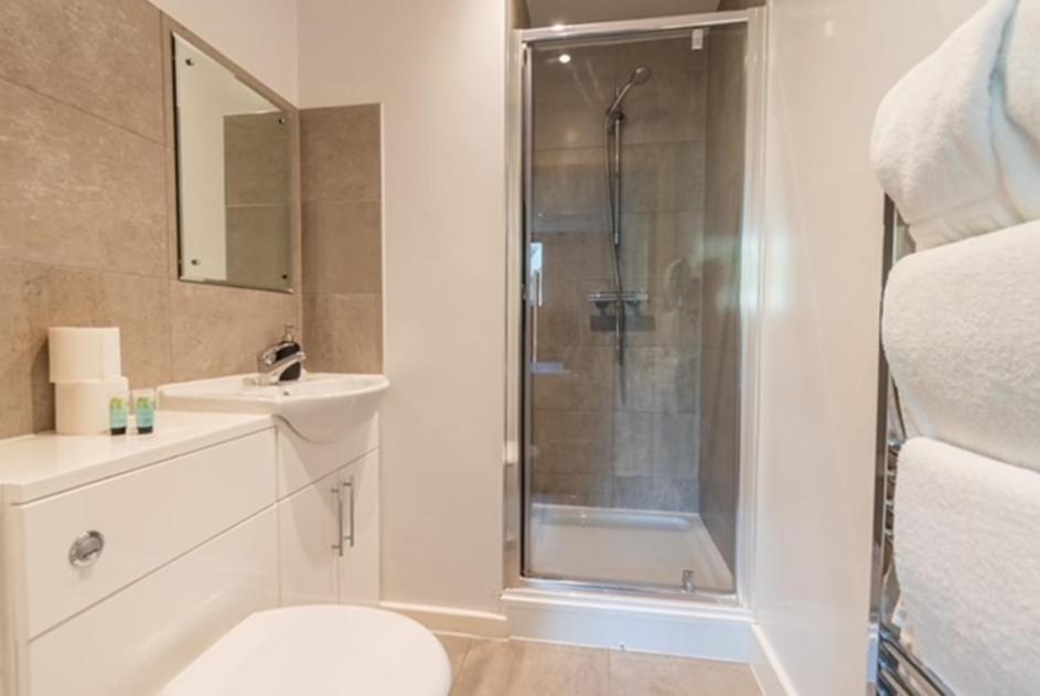 Two Bedroom Quayside Newcastle Upon Tyne